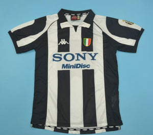 Juventus Home 97/98