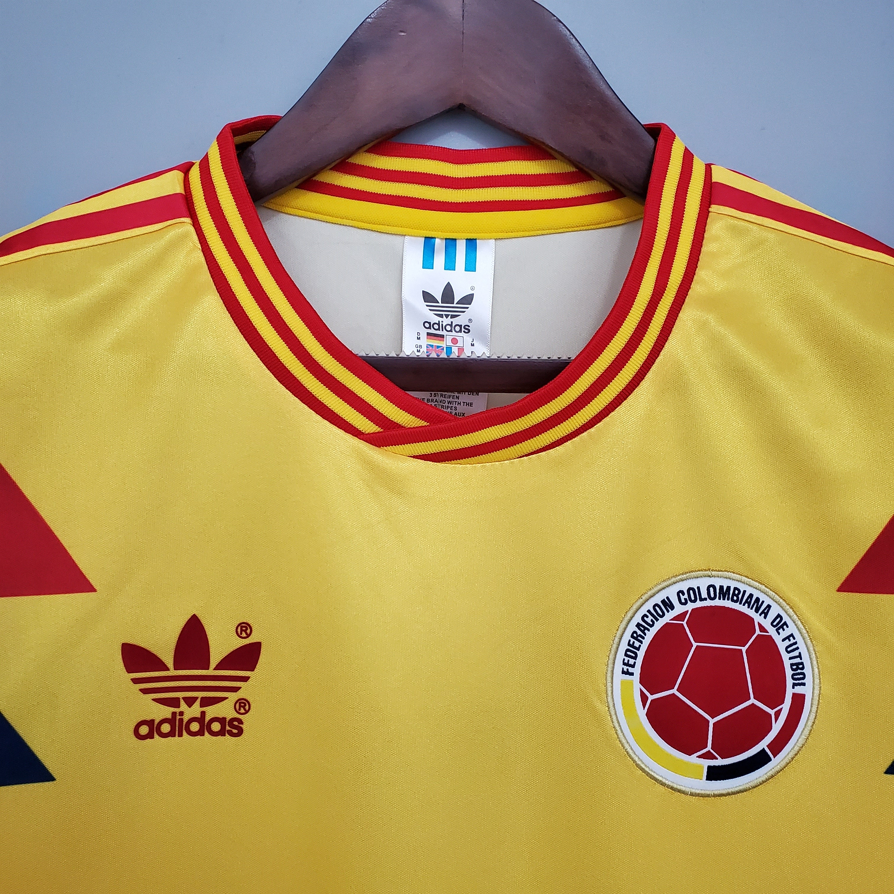 Colombia 1990 Away